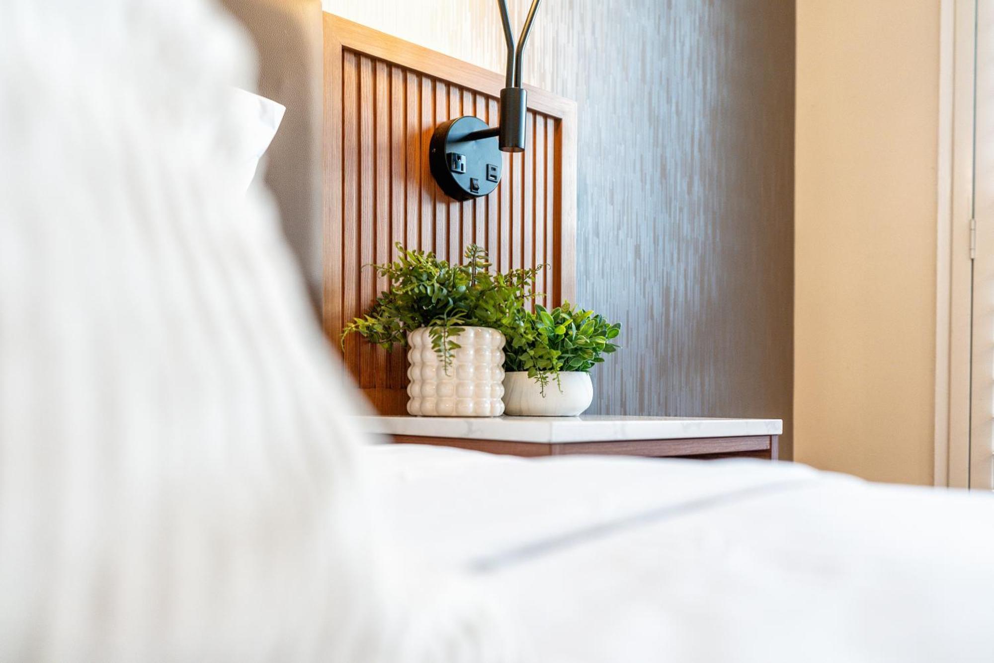 Lyfe Inn & Suites By Aga - Beverly Hills Los Angeles Exteriör bild